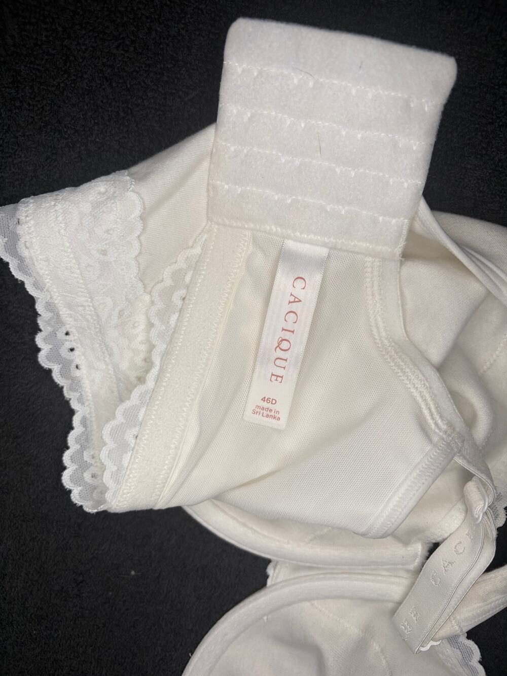 Cacique Lane Bryant white 46D full coverage bra. Comfortable plus-size fit.